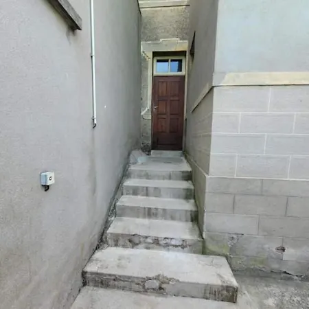 La Salamandre -Appartement Salbris Exterior photo